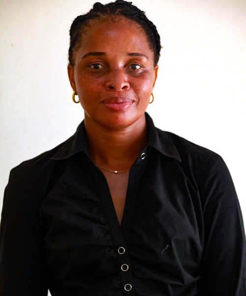 Chairperson : Mrs L Mandongwe