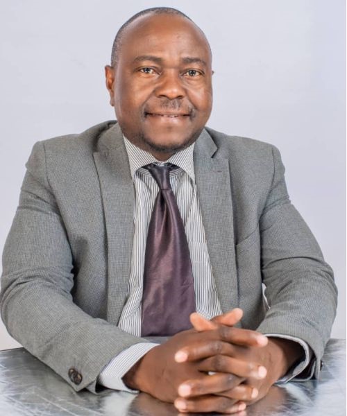 Registrar :Dr K Mudzingwa 